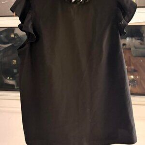 Black ruffle top, made for a night out #goingout #ruffletop